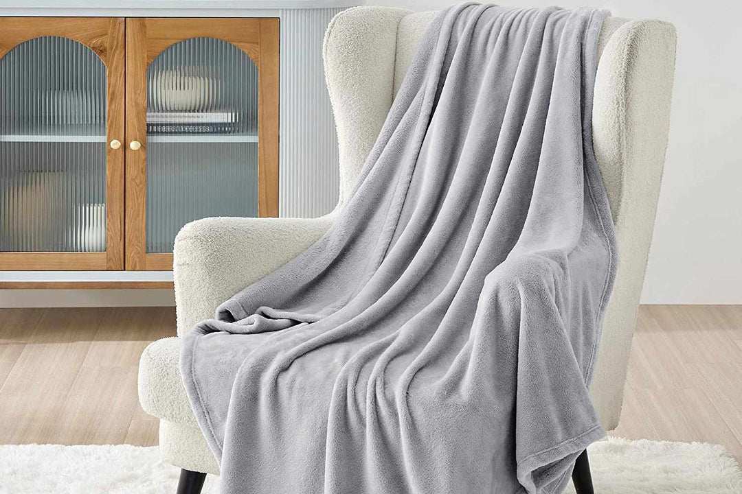 Alt om fleece: Egenskaber, brug og forskellen på fleece, teddy og uld