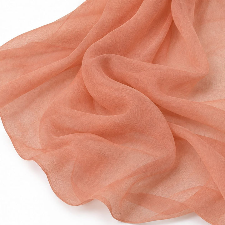 Lys orange/fersken silke chiffon – draperet, med farveafvigelse i dele af stoffet (billede 2 af 2)