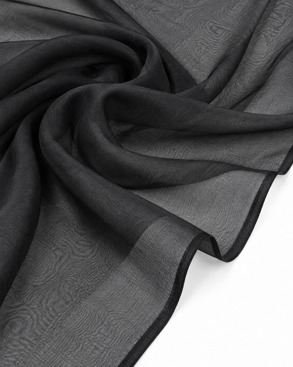 Sort silke chiffon stof – krusede folder med let glans