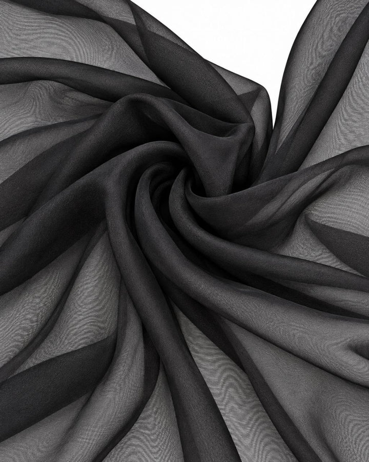 Sort silke chiffon stof – transparent vævning i detalje