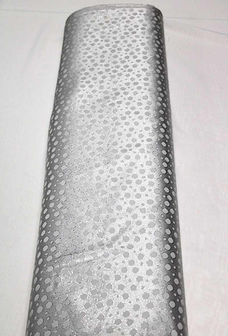SØLV SATIN JACQUARD STOF MED PRIKKER