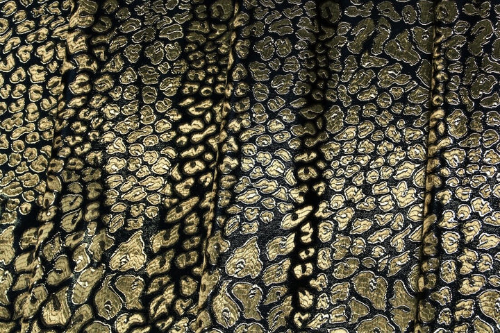 SORT SATIN JACQUARD STOF MED LEOPARDPLETTER