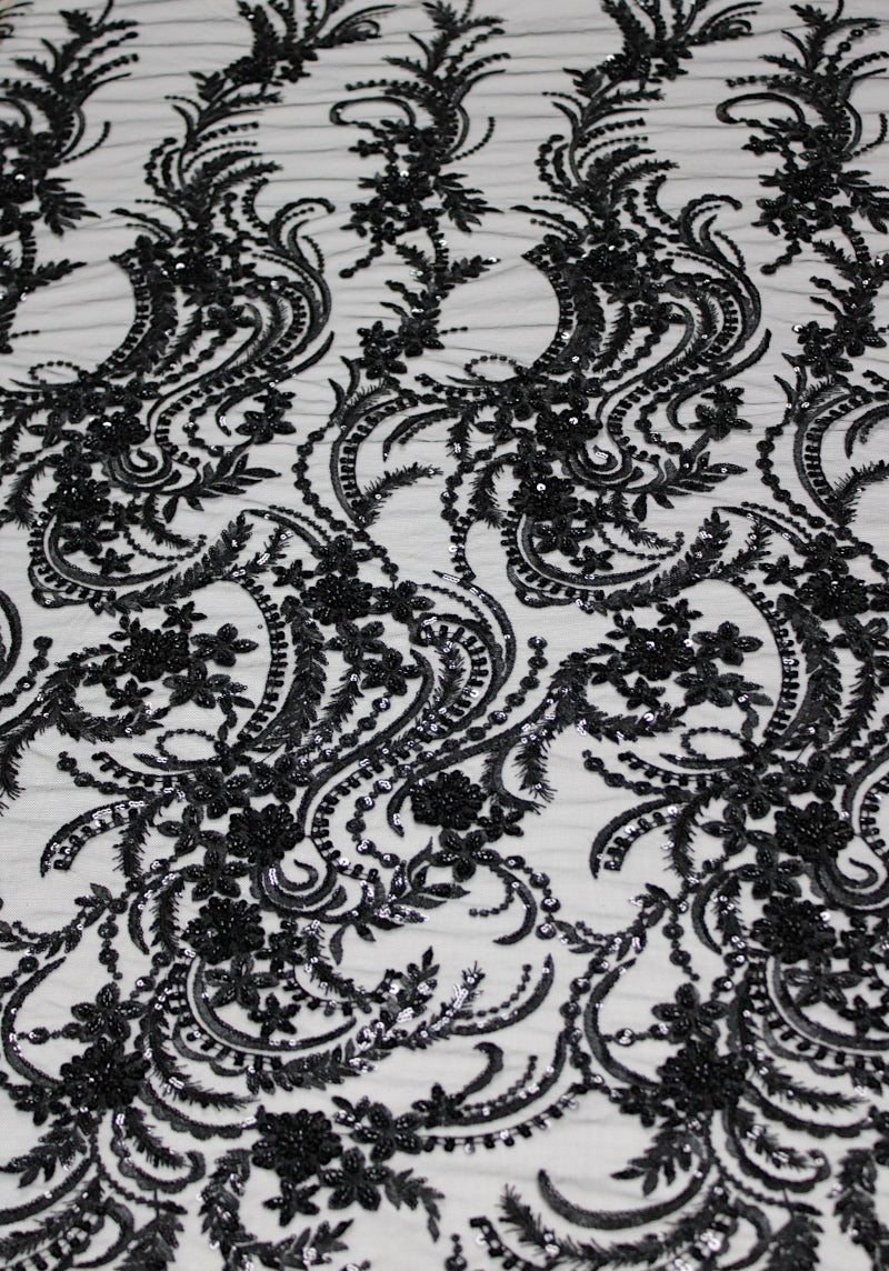 SORT TYL STOF MED PAILLETTER OG PERLER