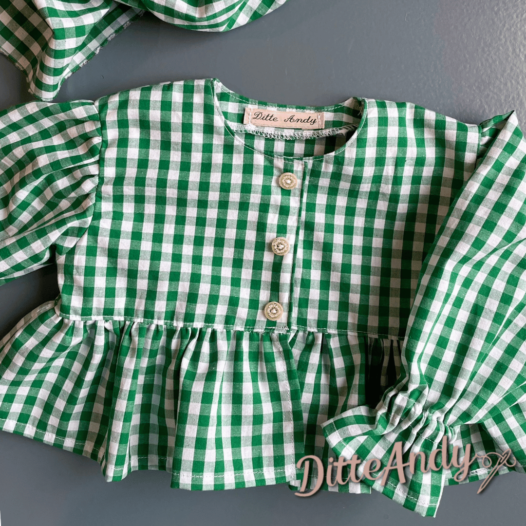 BERTA BLUSE SYMØNSTER BØRN (PDF) – DESIGNET AF DITTE ANDY (STR. 50-98)