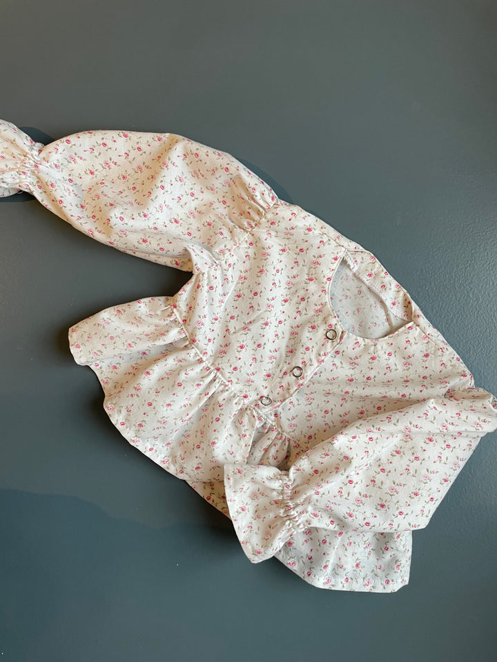 BERTA BLUSE SYMØNSTER BØRN (PDF) – DESIGNET AF DITTE ANDY (STR. 50-98)