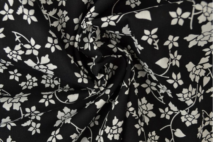 SORT BOMULDSPOPLIN MED HVIDT BLOMSTERPRINT