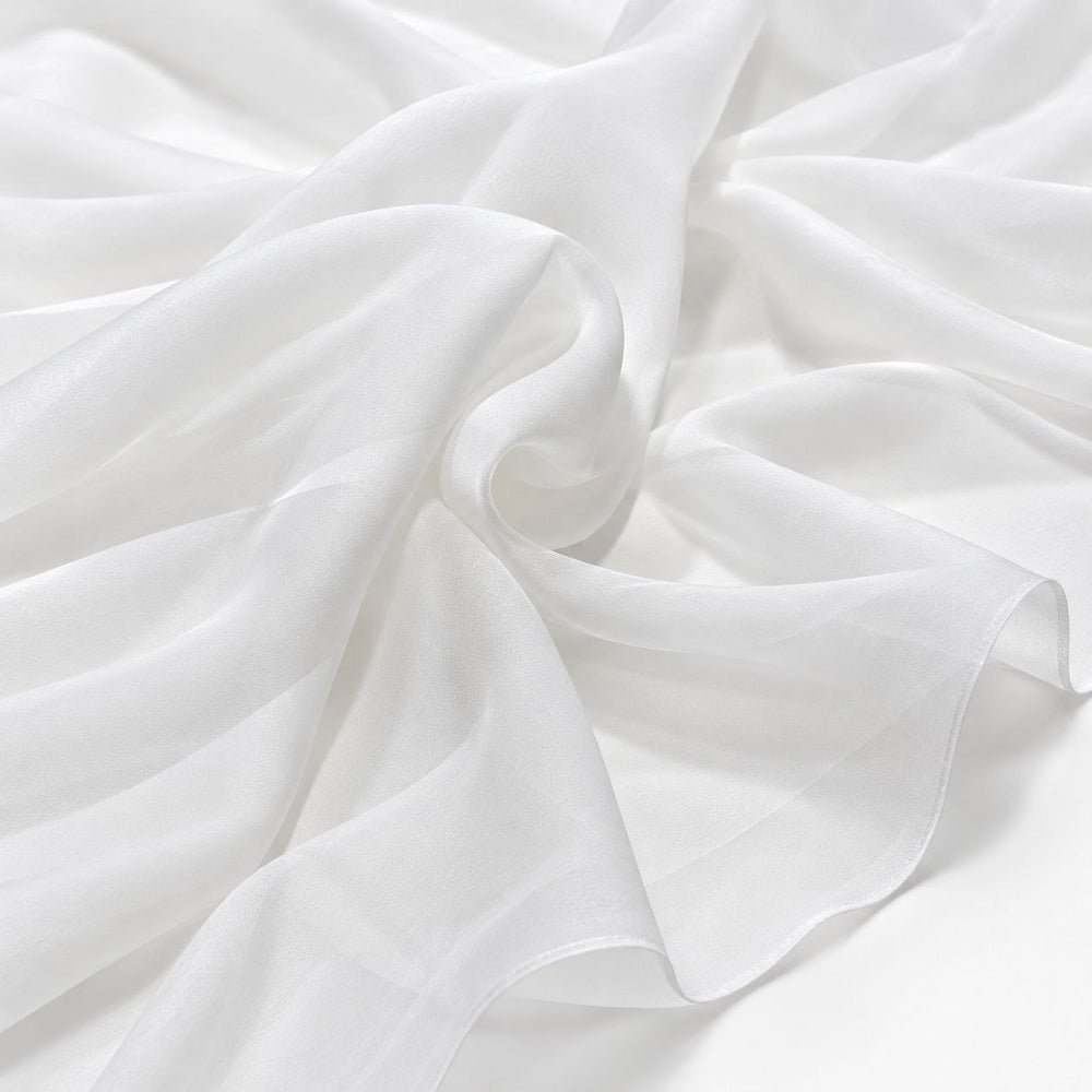Hvidt silke chiffon stof – let gennemsigtigt draperi med kant