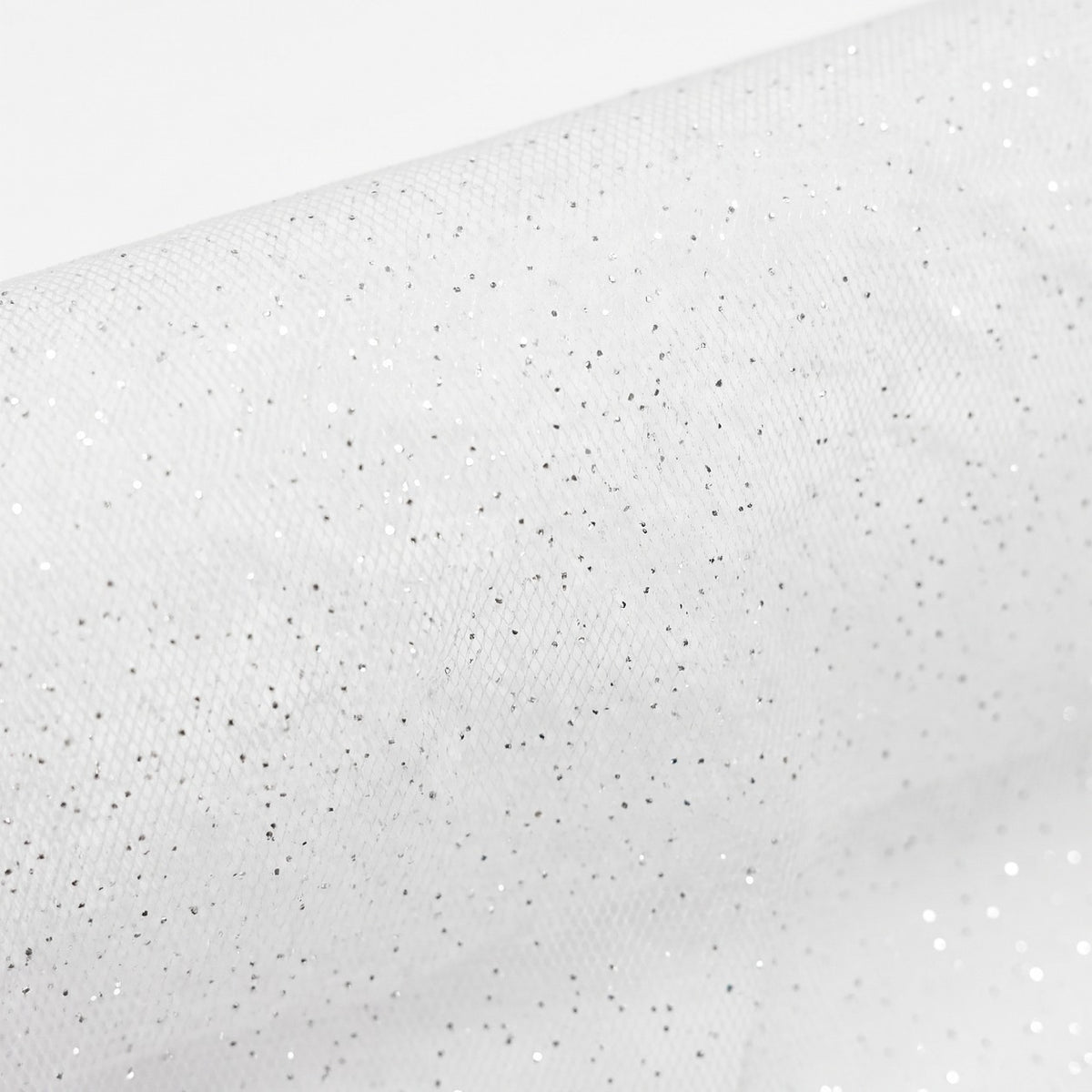 Elfenben glitter tyl med metallic — nærbillede af netstruktur og glitter