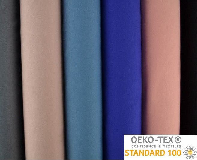 STØVET LYSERØD FRENCH TERRY – BLØD BOMULDSSTRIK MED STRÆK