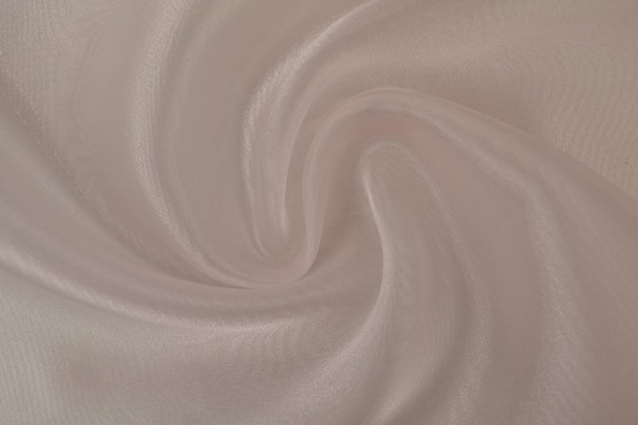 LYSERØD ORGANZA – TRANSPARENT & SKINNENDE