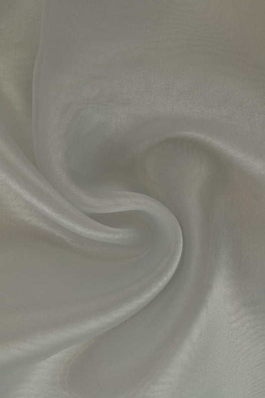 SØLVGRÅ ORGANZA – TRANSPARENT & SKINNENDE
