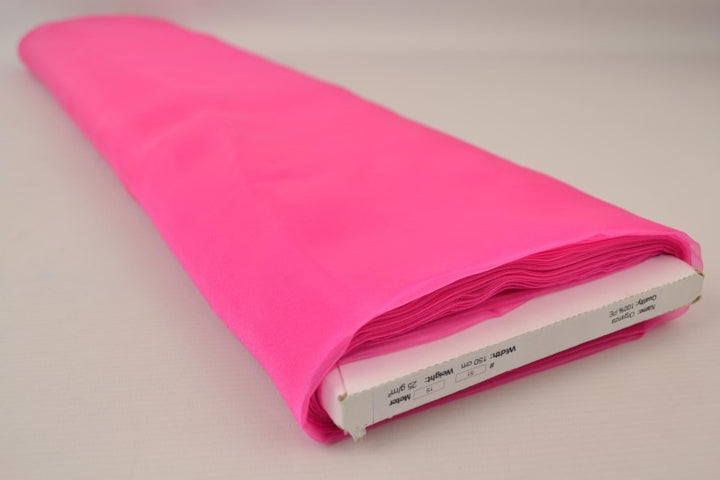 FUCHSIA ORGANZA – TRANSPARENT & SKINNENDE
