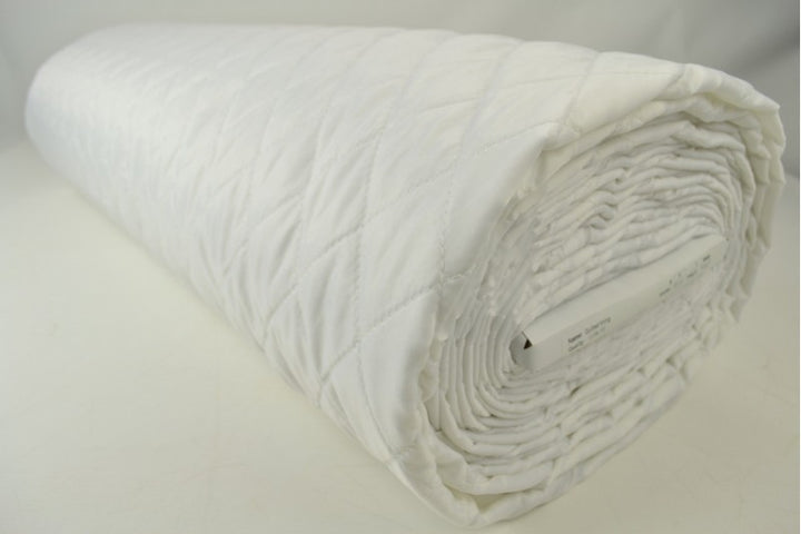 HVID QUILT STOF MED VATTERET BAGSIDE