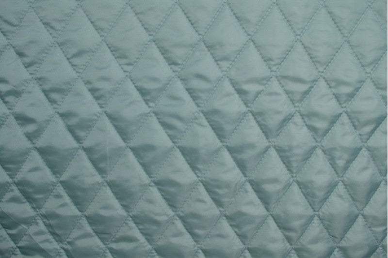 VINTAGE GRØN QUILT STOF MED VATTERET BAGSIDE