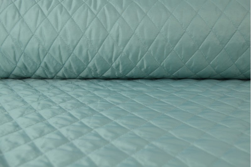 VINTAGE GRØN QUILT STOF MED VATTERET BAGSIDE