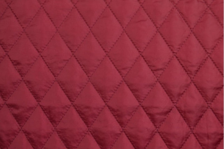 BORDEAUX QUILT STOF MED VATTERET BAGSIDE