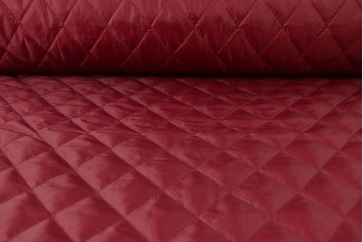 BORDEAUX QUILT STOF MED VATTERET BAGSIDE