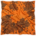 ORANGE SILKE MED PAISLEYPRINT