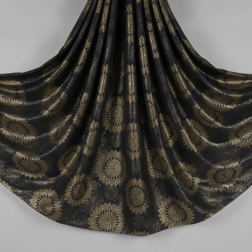 MØRKEBLÅ SATIN JACQUARD STOF MED GULD BLOMSTER (billede 2 af 3)