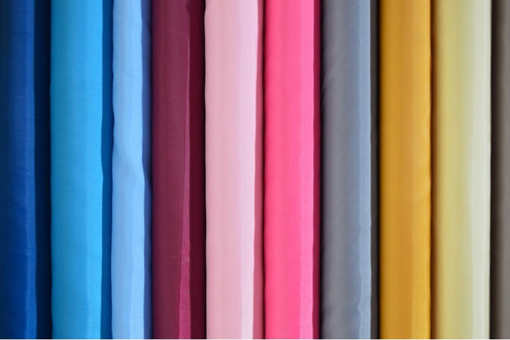 GRØN POLYESTER FOER – GLAT, LET & LET GLANS