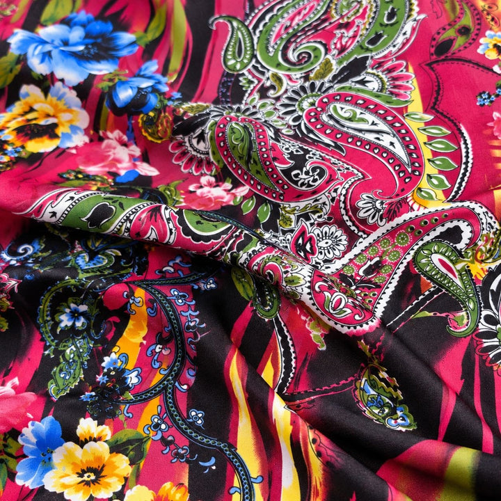 POLYESTERSTOF MED PAISLEY OG BLOMSTER – PINK/MULTI (billede 3 af 3)