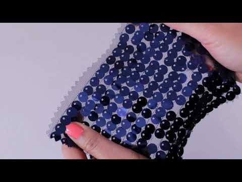 NAVY PAILLETSTOF – STORE 8 MM PAILLETTER & ENVEJS STRÆK