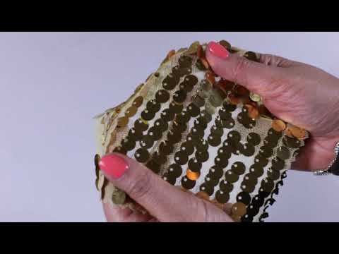 GULD PAILLETSTOF – STORE 8 MM PAILLETTER & ENVEJS STRÆK