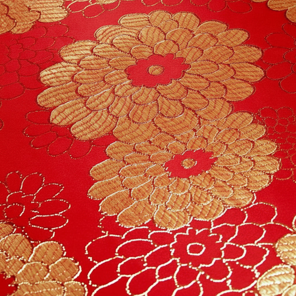 RØD SATIN JACQUARD STOF MED MORGENFRUER (billede 1 af 3)