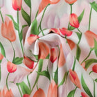 HVIDT VISKOSE STOF MED TULIPAN PRINT